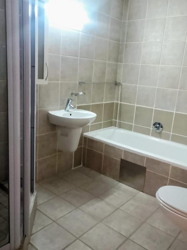3 Bedroom Property for Sale in Harbour Island Western Cape